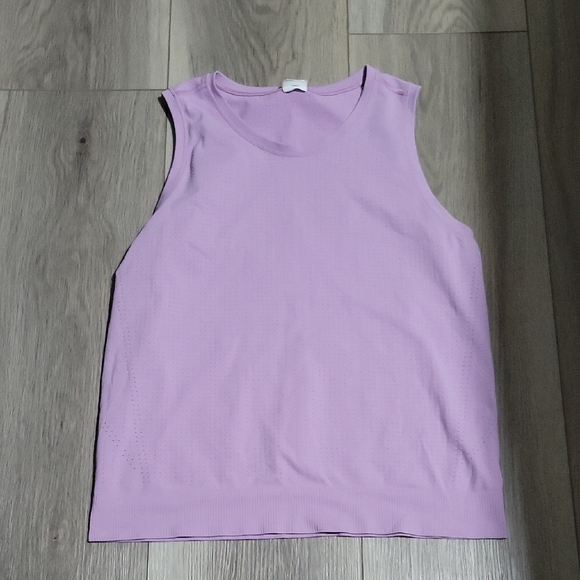 Athleta In Motion Seamless Tank Lilac Size M EUC - Picture 2 of 4
